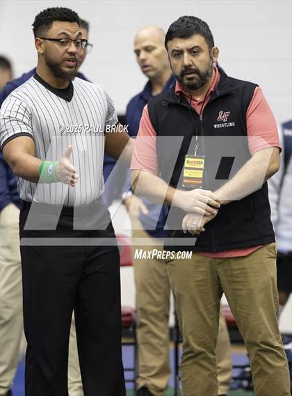 Thumbnail 1 in UIL Boys Wrestling Region 4 Finals (Day 2) photogallery.