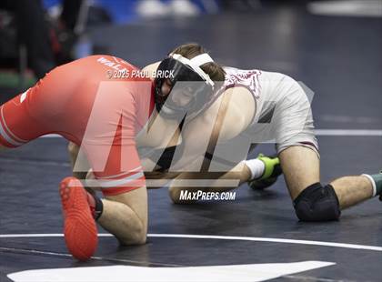 Thumbnail 1 in UIL Boys Wrestling Region 4 Finals (Day 2) photogallery.