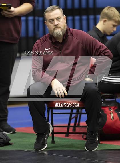 Thumbnail 1 in UIL Boys Wrestling Region 4 Finals (Day 2) photogallery.