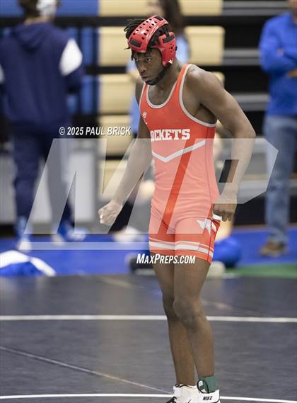 Thumbnail 2 in UIL Boys Wrestling Region 4 Finals (Day 2) photogallery.
