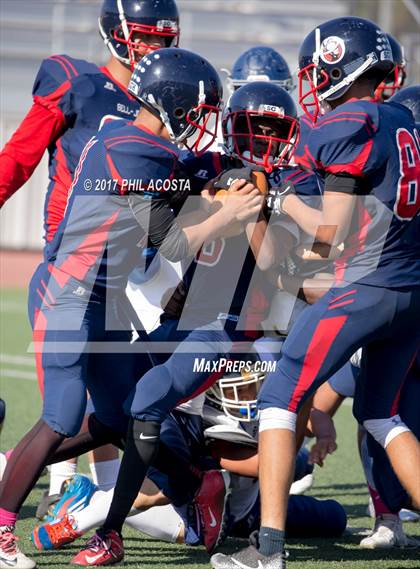 Thumbnail 1 in Bellarmine-Jefferson vs Lighthouse Christian photogallery.