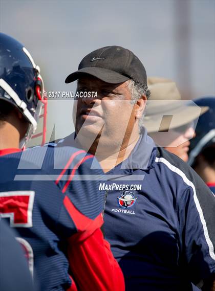 Thumbnail 3 in Bellarmine-Jefferson vs Lighthouse Christian photogallery.