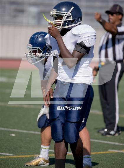 Thumbnail 1 in Bellarmine-Jefferson vs Lighthouse Christian photogallery.