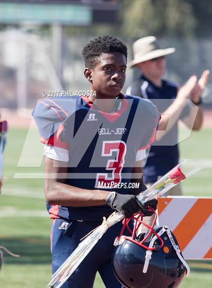 Thumbnail 3 in Bellarmine-Jefferson vs Lighthouse Christian photogallery.