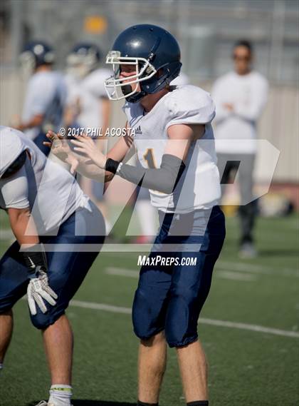 Thumbnail 3 in Bellarmine-Jefferson vs Lighthouse Christian photogallery.