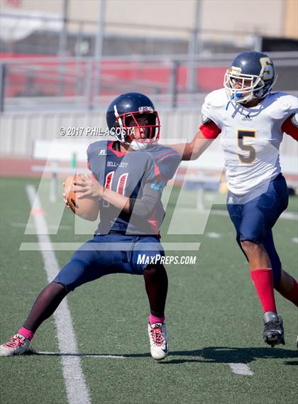 Thumbnail 1 in Bellarmine-Jefferson vs Lighthouse Christian photogallery.