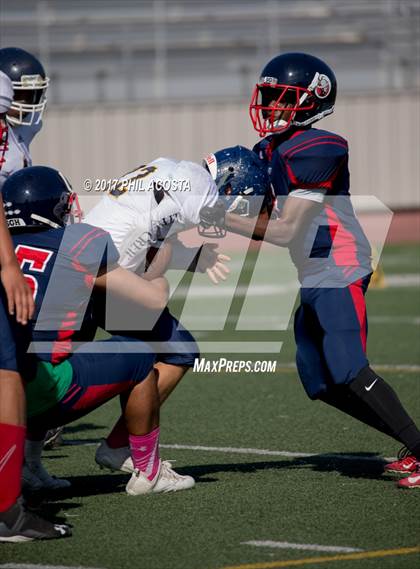 Thumbnail 2 in Bellarmine-Jefferson vs Lighthouse Christian photogallery.