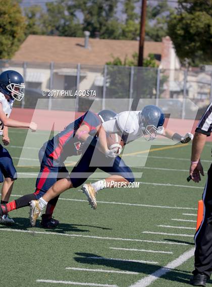 Thumbnail 2 in Bellarmine-Jefferson vs Lighthouse Christian photogallery.