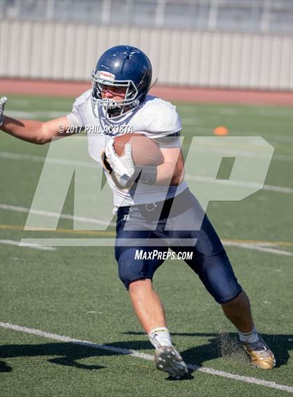 Thumbnail 1 in Bellarmine-Jefferson vs Lighthouse Christian photogallery.