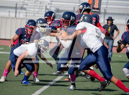 Thumbnail 3 in Bellarmine-Jefferson vs Lighthouse Christian photogallery.