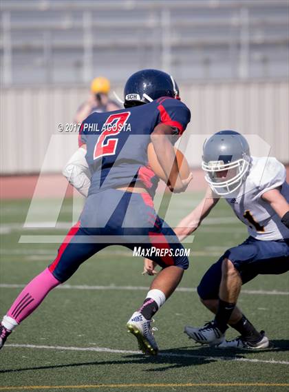 Thumbnail 3 in Bellarmine-Jefferson vs Lighthouse Christian photogallery.
