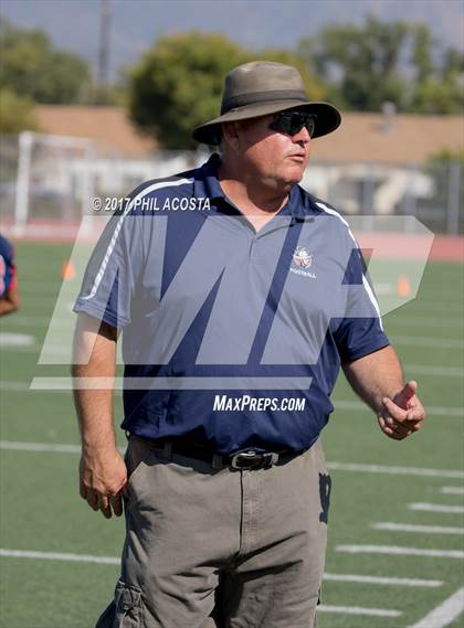 Thumbnail 1 in Bellarmine-Jefferson vs Lighthouse Christian photogallery.