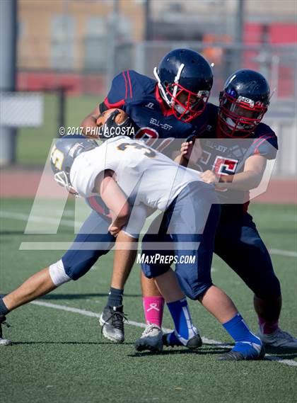 Thumbnail 2 in Bellarmine-Jefferson vs Lighthouse Christian photogallery.