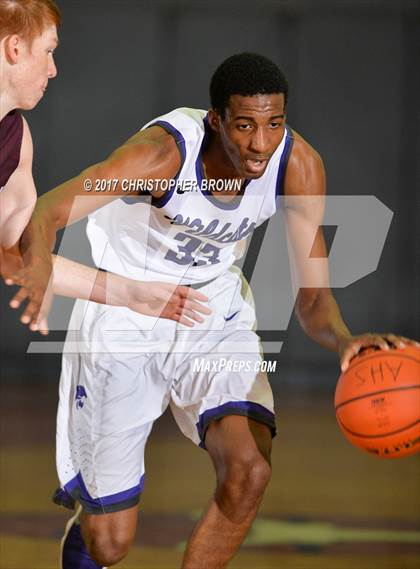 Thumbnail 1 in Cinco Ranch vs Angleton (McDonald's Texas Invitational) photogallery.