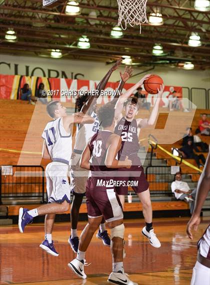 Thumbnail 2 in Cinco Ranch vs Angleton (McDonald's Texas Invitational) photogallery.