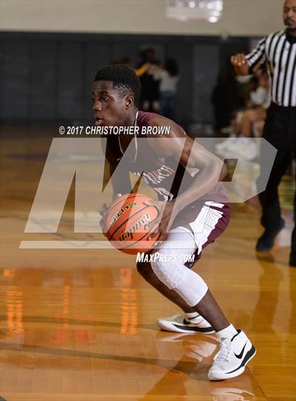 Thumbnail 2 in Cinco Ranch vs Angleton (McDonald's Texas Invitational) photogallery.
