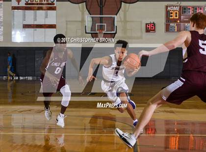 Thumbnail 3 in Cinco Ranch vs Angleton (McDonald's Texas Invitational) photogallery.