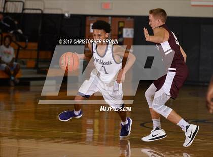 Thumbnail 1 in Cinco Ranch vs Angleton (McDonald's Texas Invitational) photogallery.