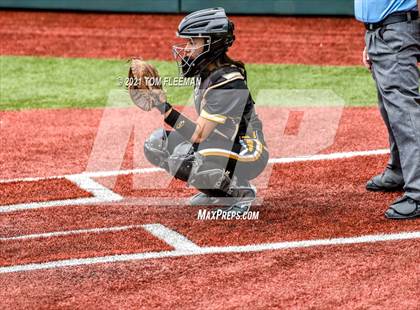 Thumbnail 1 in Shawnee Mission West @ Olathe East photogallery.
