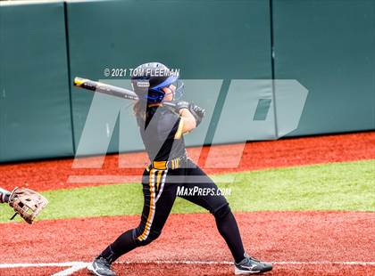 Thumbnail 2 in Shawnee Mission West @ Olathe East photogallery.