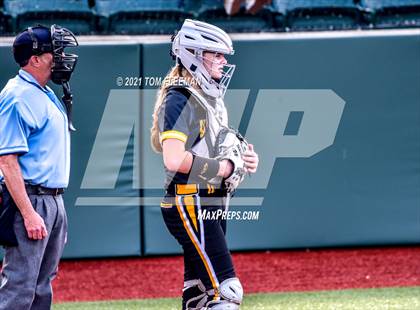 Thumbnail 3 in Shawnee Mission West @ Olathe East photogallery.