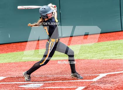 Thumbnail 1 in Shawnee Mission West @ Olathe East photogallery.