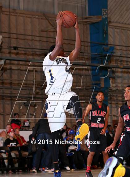 Thumbnail 1 in Santa Monica vs. Village Christian (Jordan Take Flight Challenge) photogallery.
