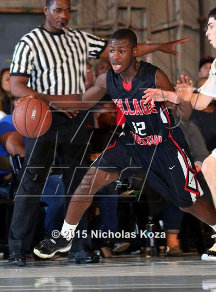 Thumbnail 3 in Santa Monica vs. Village Christian (Jordan Take Flight Challenge) photogallery.