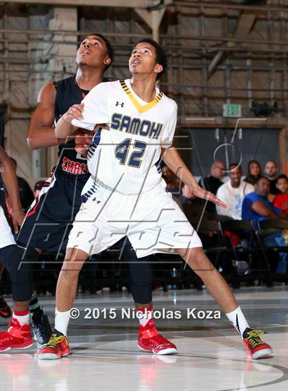 Thumbnail 2 in Santa Monica vs. Village Christian (Jordan Take Flight Challenge) photogallery.
