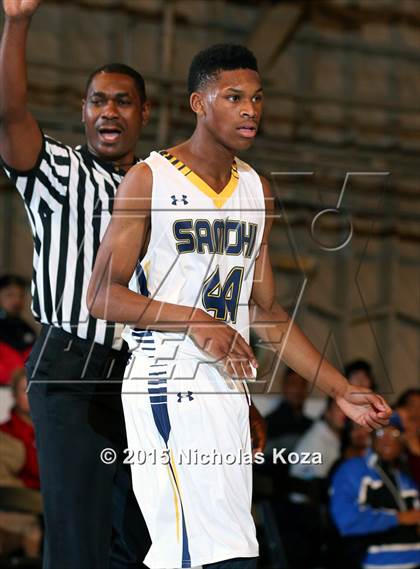 Thumbnail 2 in Santa Monica vs. Village Christian (Jordan Take Flight Challenge) photogallery.