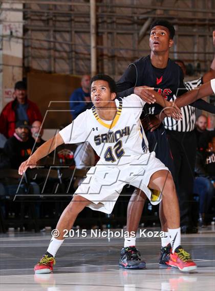 Thumbnail 1 in Santa Monica vs. Village Christian (Jordan Take Flight Challenge) photogallery.