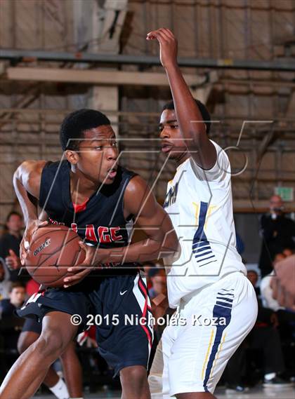 Thumbnail 2 in Santa Monica vs. Village Christian (Jordan Take Flight Challenge) photogallery.