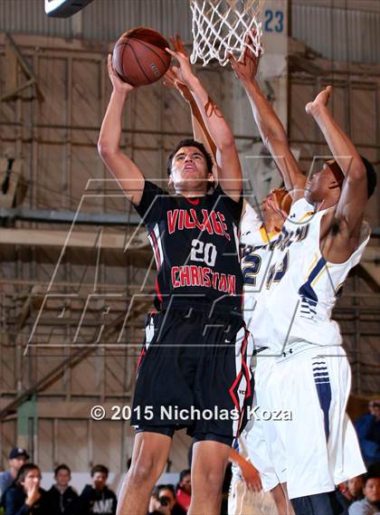 Thumbnail 1 in Santa Monica vs. Village Christian (Jordan Take Flight Challenge) photogallery.