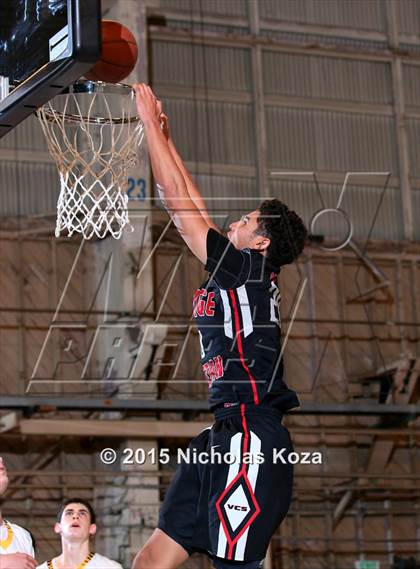 Thumbnail 1 in Santa Monica vs. Village Christian (Jordan Take Flight Challenge) photogallery.