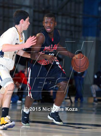 Thumbnail 3 in Santa Monica vs. Village Christian (Jordan Take Flight Challenge) photogallery.