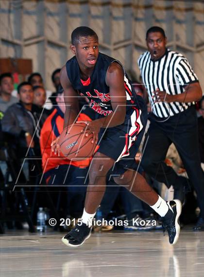 Thumbnail 1 in Santa Monica vs. Village Christian (Jordan Take Flight Challenge) photogallery.
