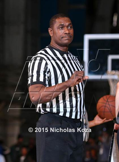 Thumbnail 1 in Santa Monica vs. Village Christian (Jordan Take Flight Challenge) photogallery.