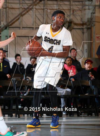 Thumbnail 1 in Santa Monica vs. Village Christian (Jordan Take Flight Challenge) photogallery.