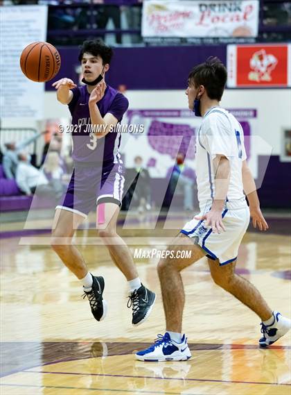 Thumbnail 1 in Quincy @ Collinsville (Prairie Farms Holiday Classic) photogallery.