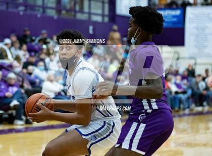 Thumbnail 2 in Quincy @ Collinsville (Prairie Farms Holiday Classic) photogallery.