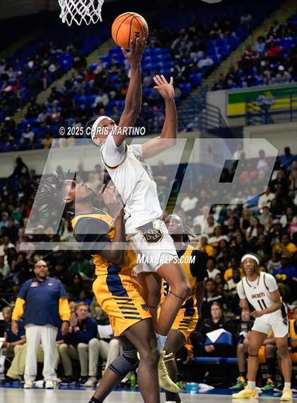 Thumbnail 2 in Lancaster vs North Augusta (SCHSL 4A Final) photogallery.