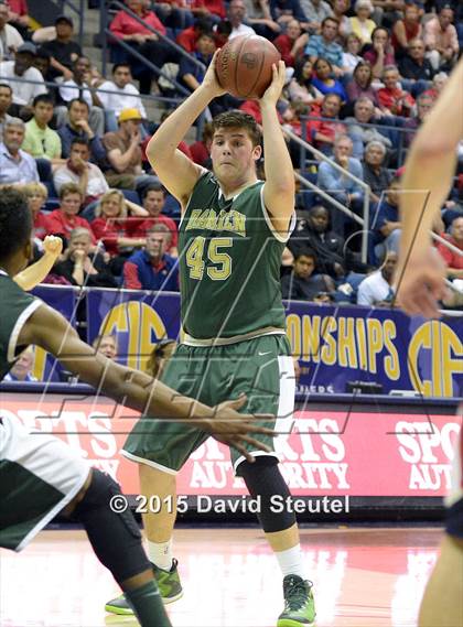 Thumbnail 2 in Damien vs. Campolindo (CIF State D3 Final) photogallery.