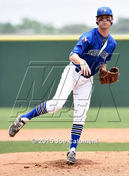 Thumbnail 1 in MacArthur [Douglas] vs New Braunfels (UIL 6A Bi-District) photogallery.