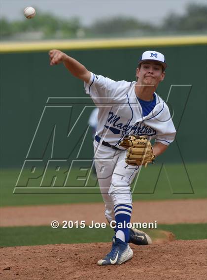 Thumbnail 1 in MacArthur [Douglas] vs New Braunfels (UIL 6A Bi-District) photogallery.