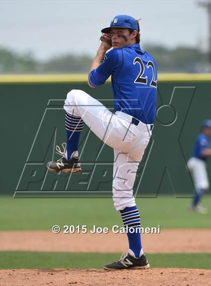 Thumbnail 2 in MacArthur [Douglas] vs New Braunfels (UIL 6A Bi-District) photogallery.