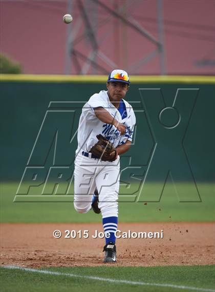 Thumbnail 3 in MacArthur [Douglas] vs New Braunfels (UIL 6A Bi-District) photogallery.