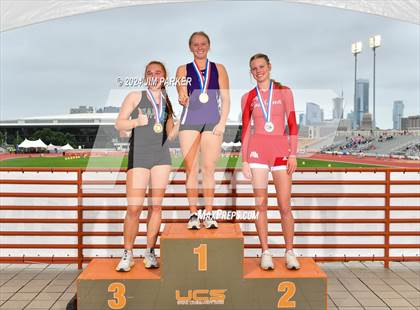 Thumbnail 2 in UIL 3A Track & Field Final (Awards) photogallery.