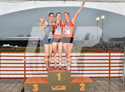 Thumbnail 2 in UIL 3A Track & Field Final (Awards) photogallery.