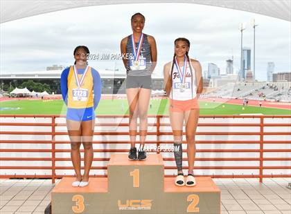 Thumbnail 2 in UIL 3A Track & Field Final (Awards) photogallery.