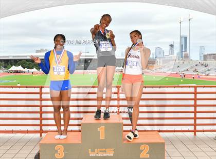 Thumbnail 3 in UIL 3A Track & Field Final (Awards) photogallery.